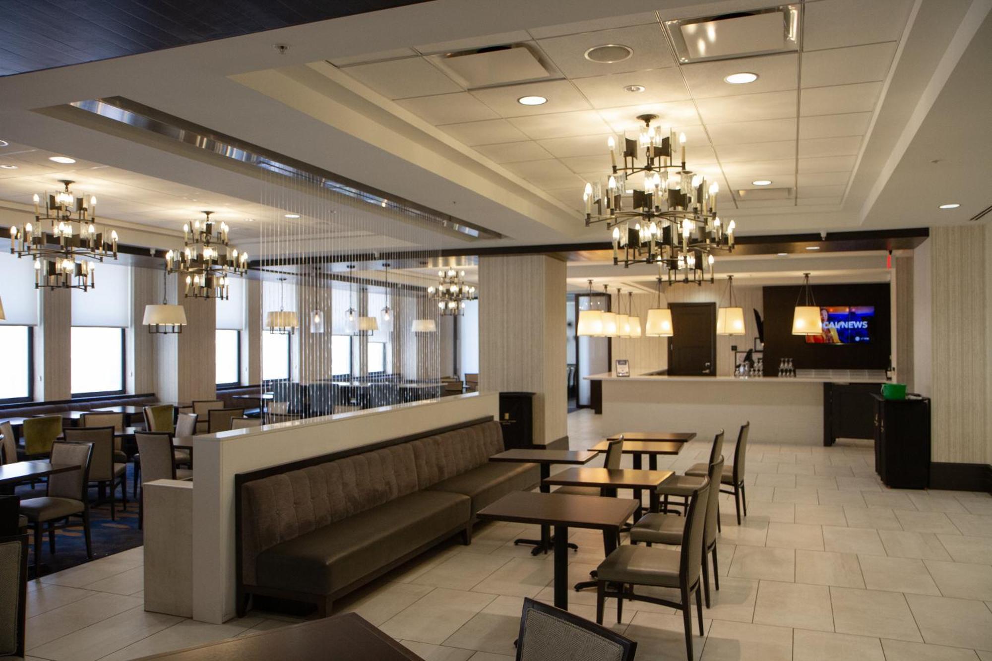 Embassy Suites Louisville Downtown Eksteriør bilde
